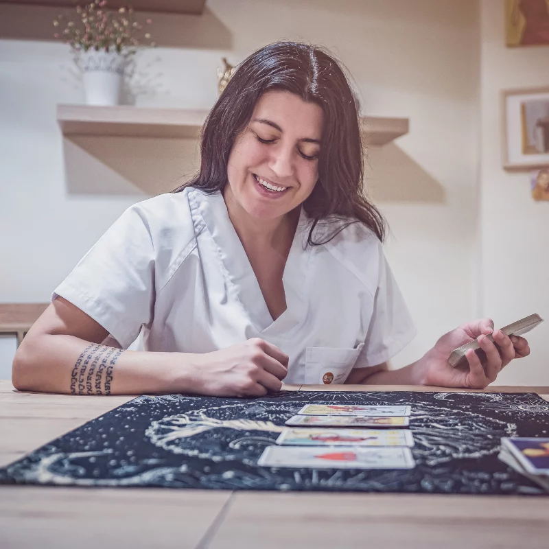 Lectura de tarot en Magec Dania